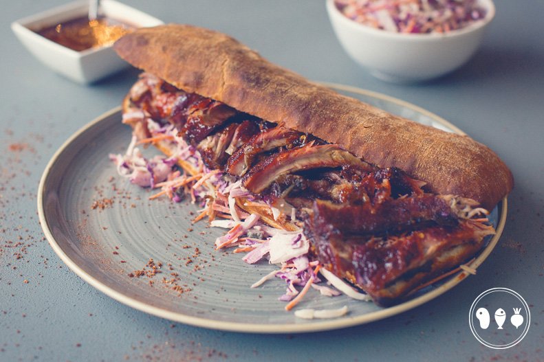Sparerib sandwich
